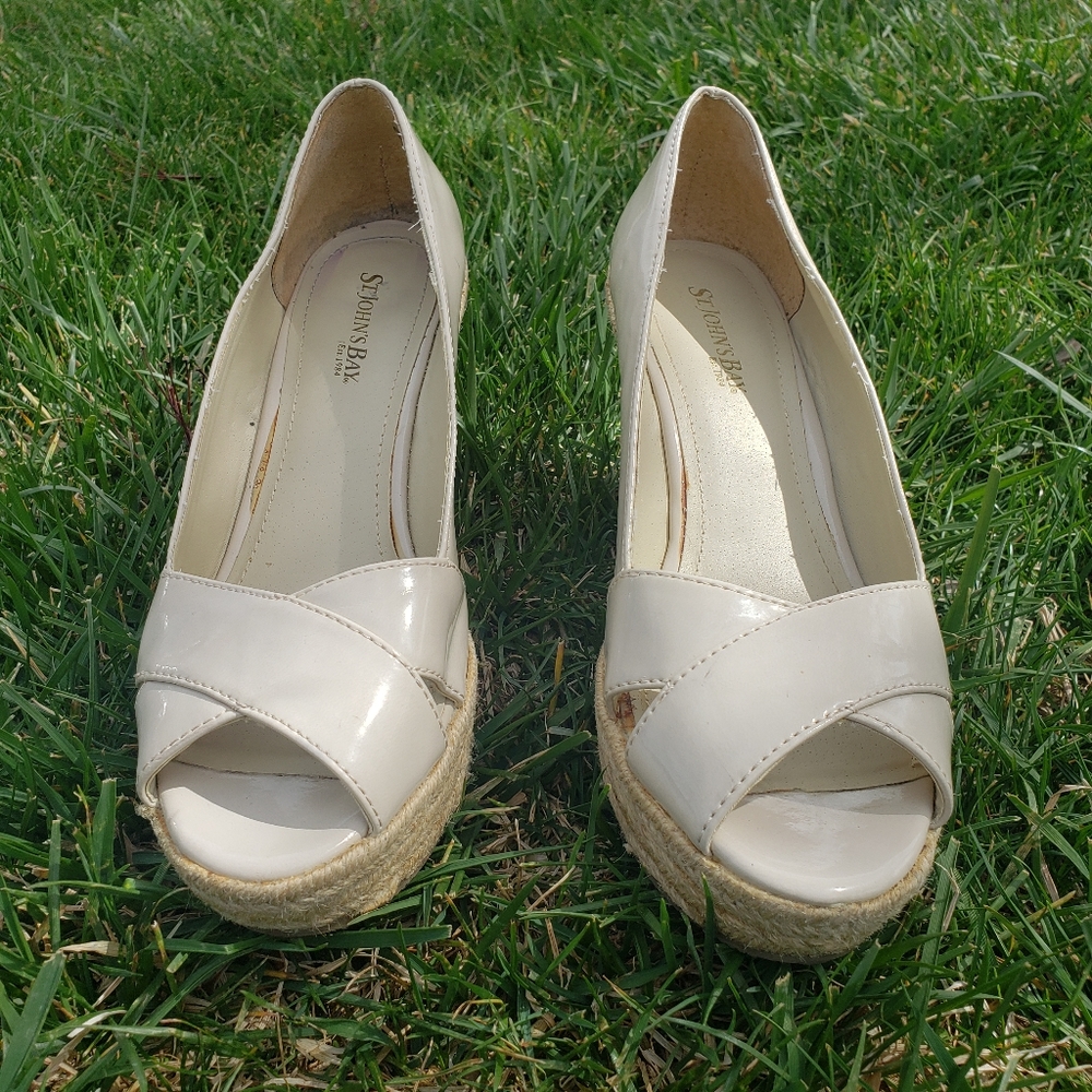 St. John's Bay Wedges Shoes - Picture 1 of 10